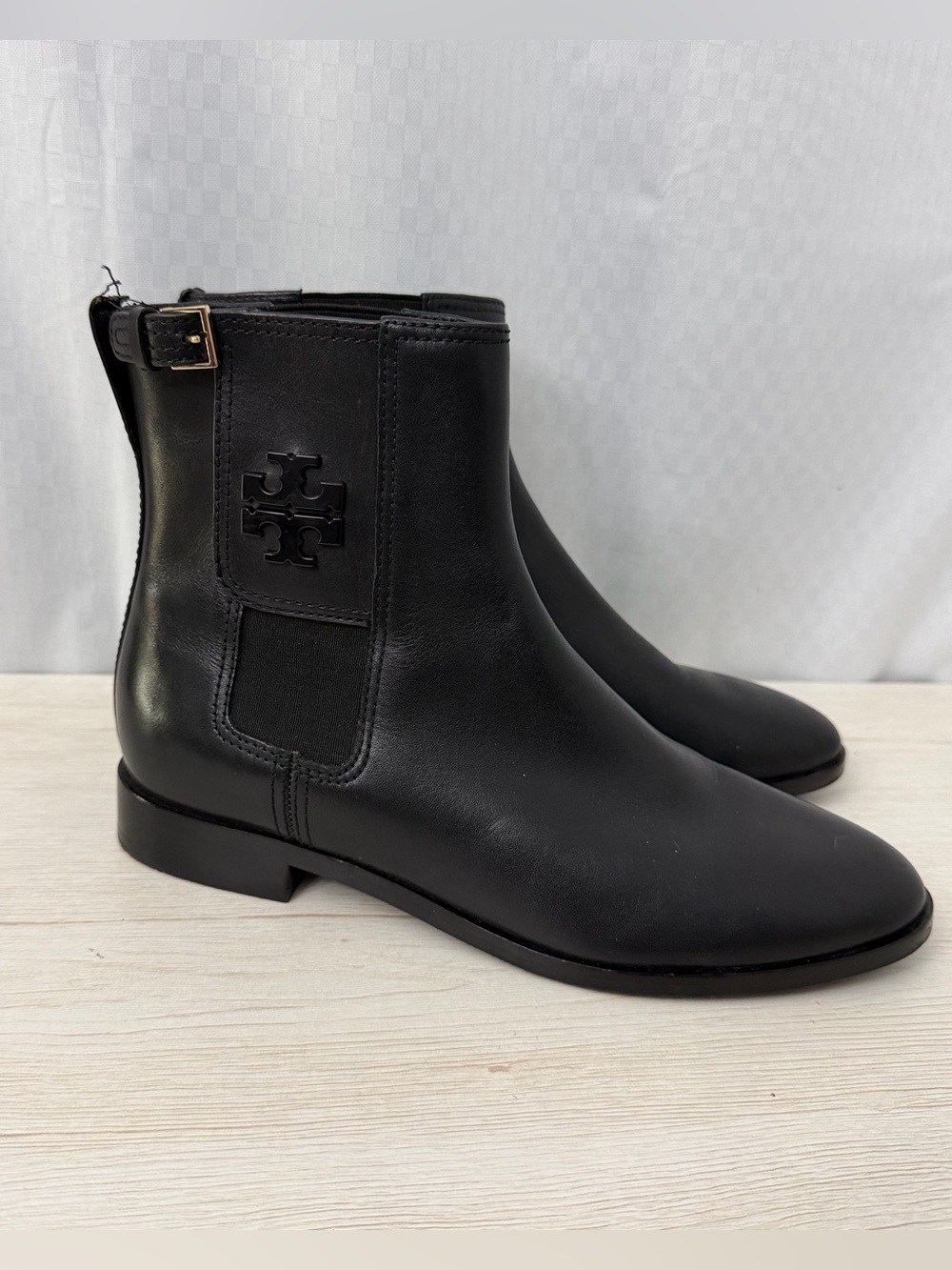 Tory Burch Wyatt Black Leather Chelsea Booties Size 8 M
